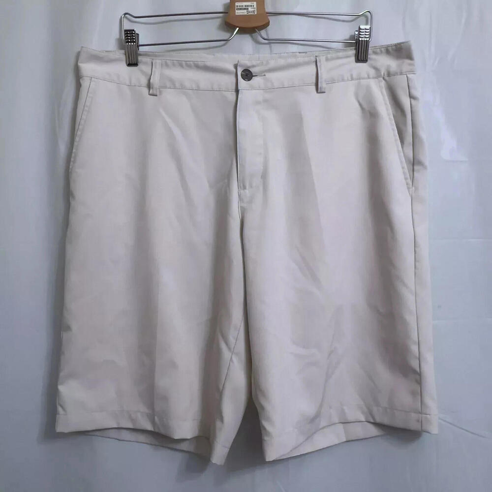 Adidas Golf Shorts Men's Size 36 Beige 11 3/4" Inseam